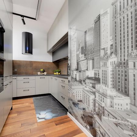 Cozy Apartments With Parking In The 19Th District By Noclegi Renters Warschau Exterior foto